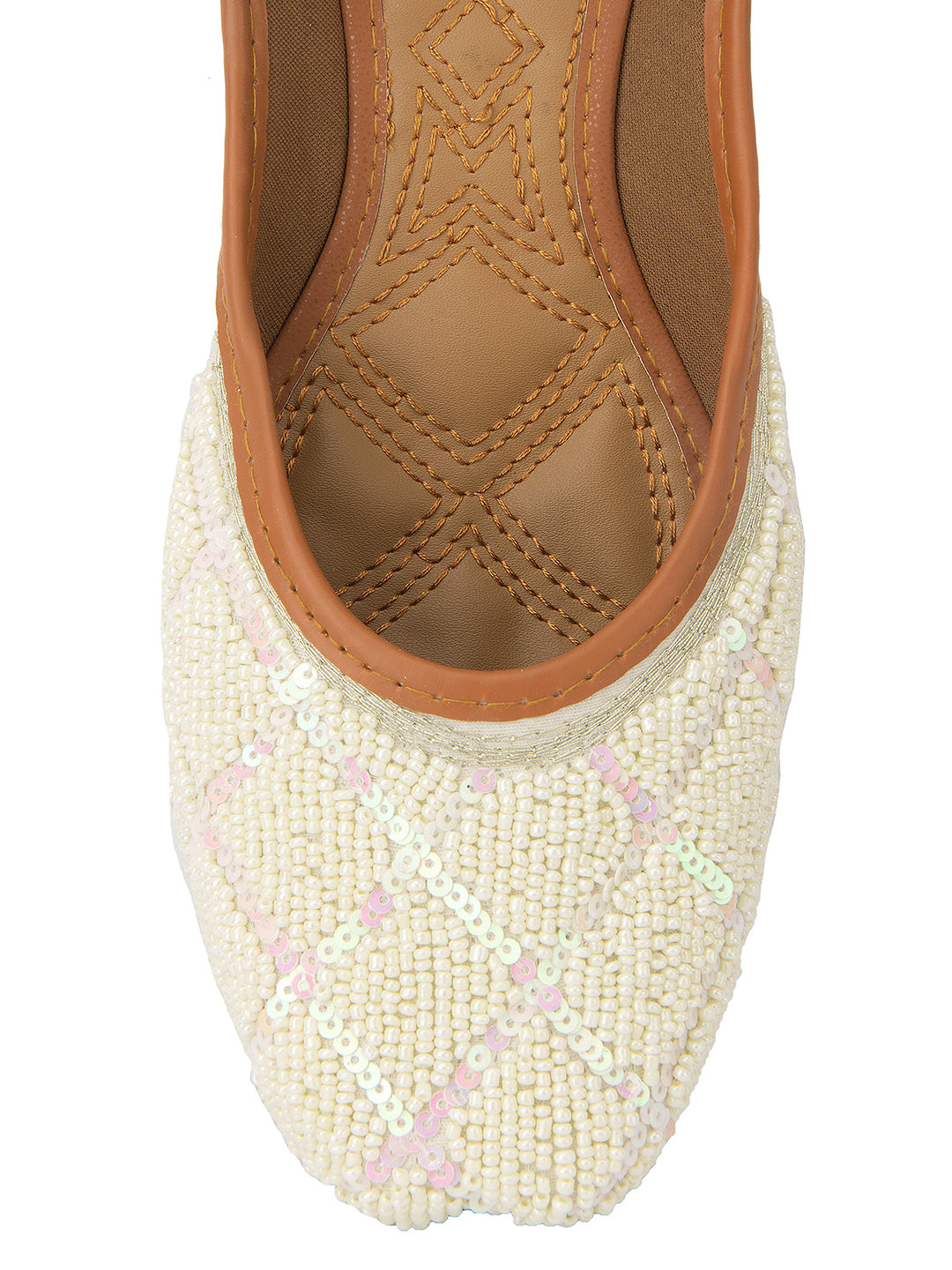 DESI COLOUR Women White Printed Leather Ethnic Mojaris Flats
