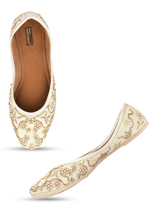 DESI COLOUR Women Gold-Toned Ethnic Mojaris Flats