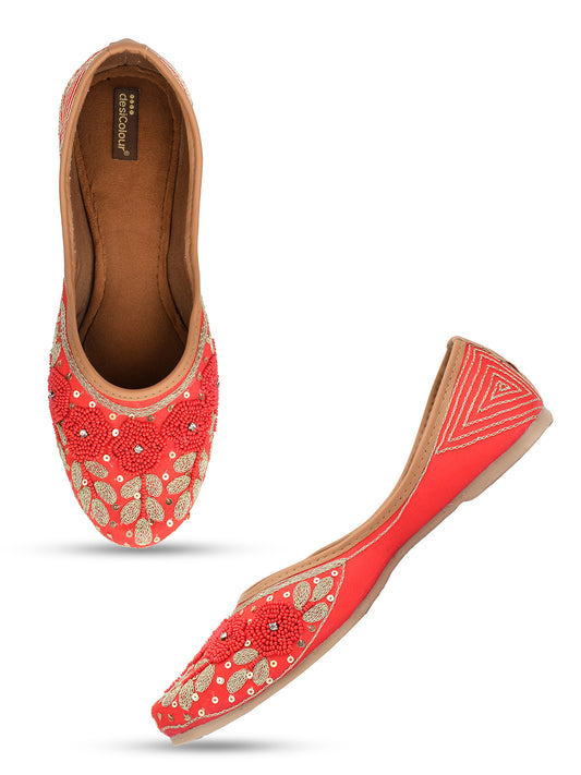 DESI COLOUR Women Red Embellished Ethnic Mojaris Flats