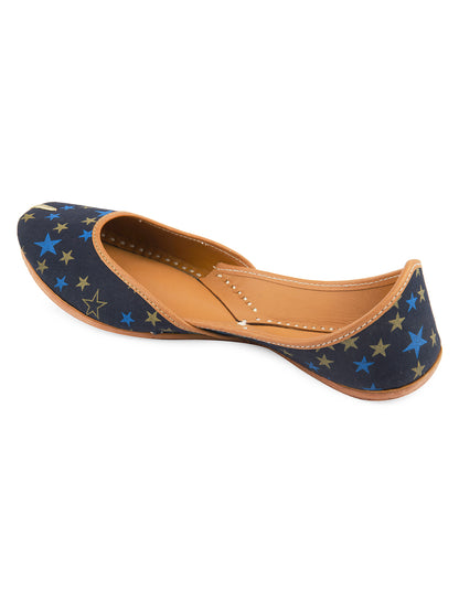 DESI COLOUR Women Navy Blue Printed Leather Mojaris