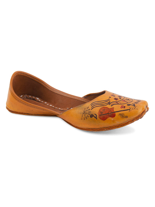 DESI COLOUR Women Tan Solid Leather Mojaris