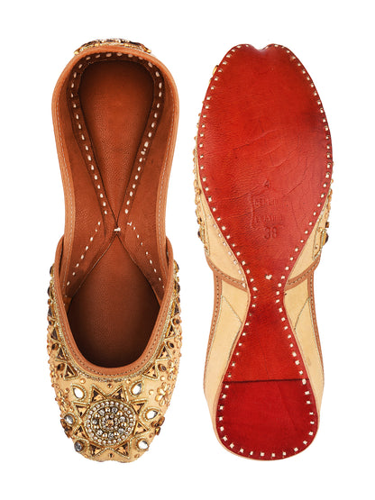 DESI COLOUR Women Tan Brown Printed Leather Mojaris