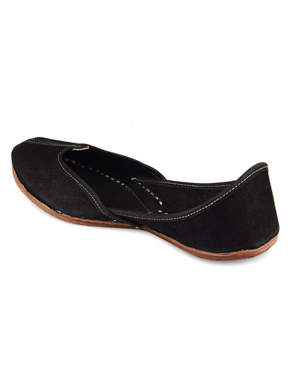 DESI COLOUR Women Black Embellished Leather Mojaris