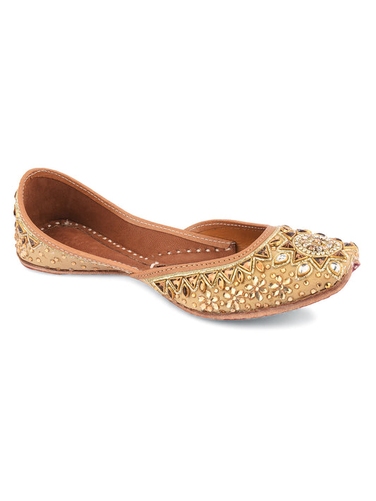 DESI COLOUR Women Gold-Toned Embellished Leather Mojaris