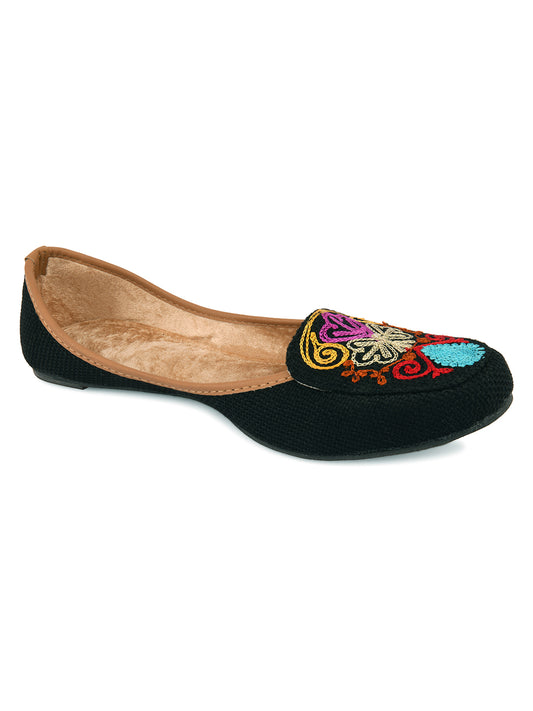 DESI COLOUR Women Blue Embellished Velvet Ballerinas