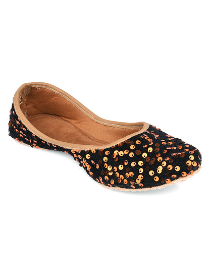 DESI COLOUR Women Yellow Textured Leather Ethnic Mojaris Flats