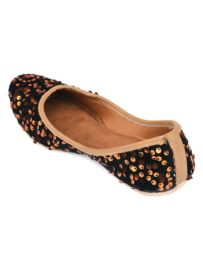 DESI COLOUR Women Yellow Textured Leather Ethnic Mojaris Flats