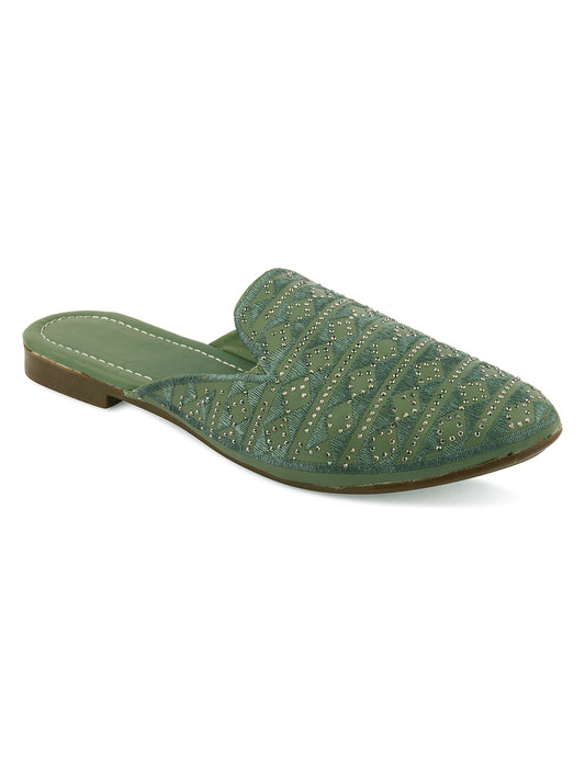 DESI COLOUR Women Green Embellished Ethnic Mules With Embroidered