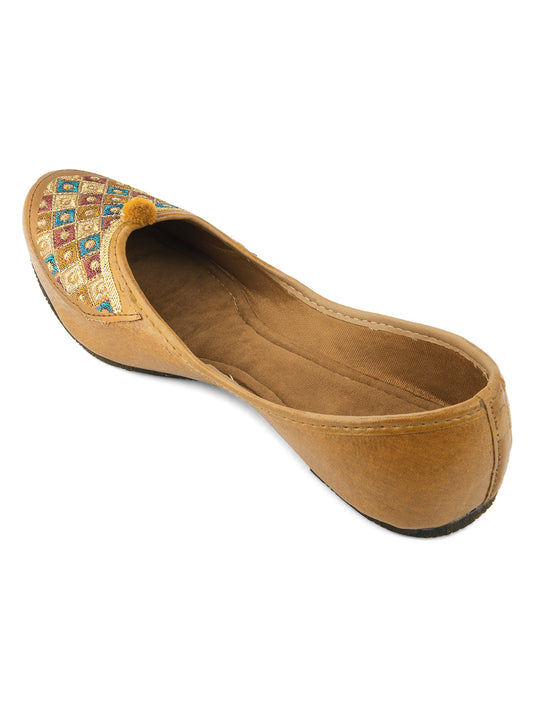 DESI COLOUR Women Gold-Toned Embellished Ethnic Mojaris Flats