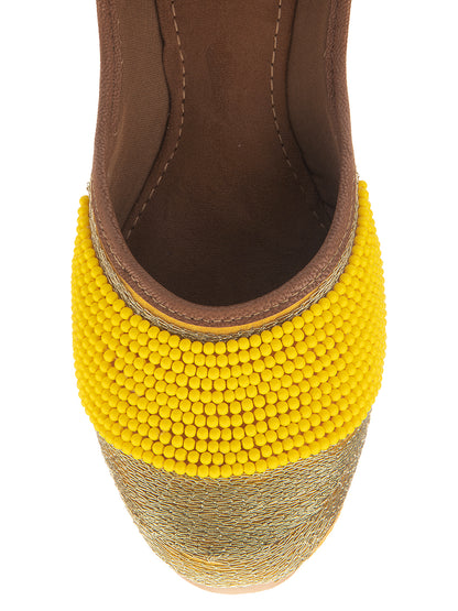 DESI COLOUR Women Yellow Embellished Ethnic Mojaris Flats