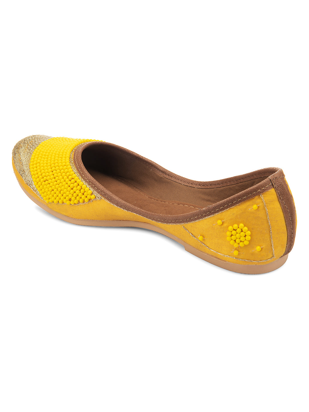DESI COLOUR Women Yellow Embellished Ethnic Mojaris Flats