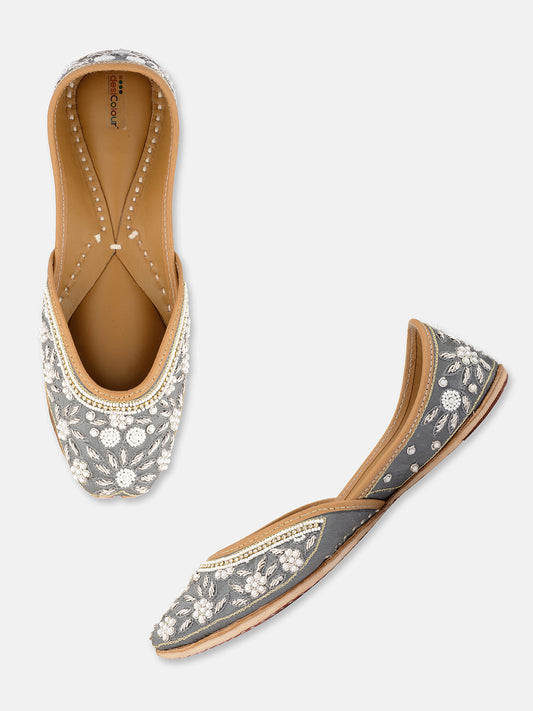 DESI COLOUR Women Grey Embellished Leather Ethnic Mojaris Flats