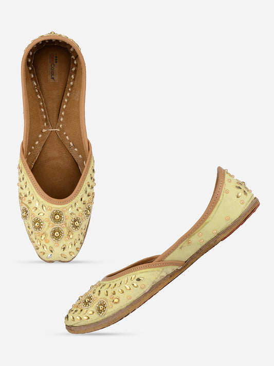 DESI COLOUR Women Yellow Ethnic Mojaris Flats