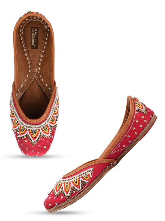 DESI COLOUR Women Red Embellished Ethnic Mojaris Flats