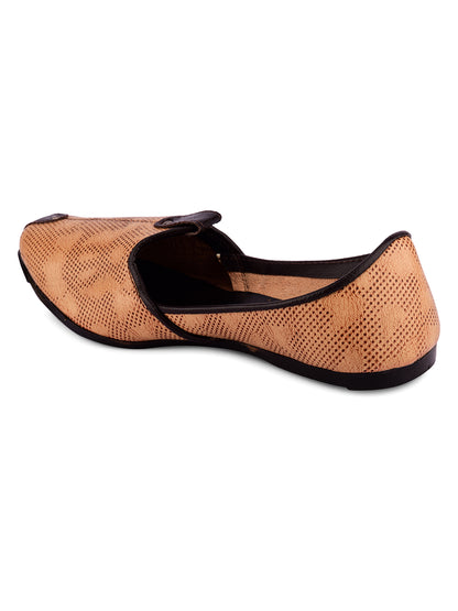 DESI COLOUR Men Beige Mojaris