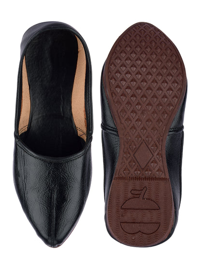 DESI COLOUR Men Black Mojaris